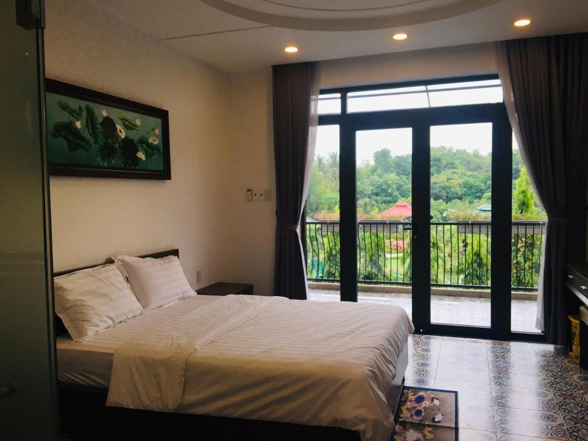 Khu Nghi Duong Huong Sen - Binh My, Cu Chi Hotel Ho Chi Minh City Bagian luar foto