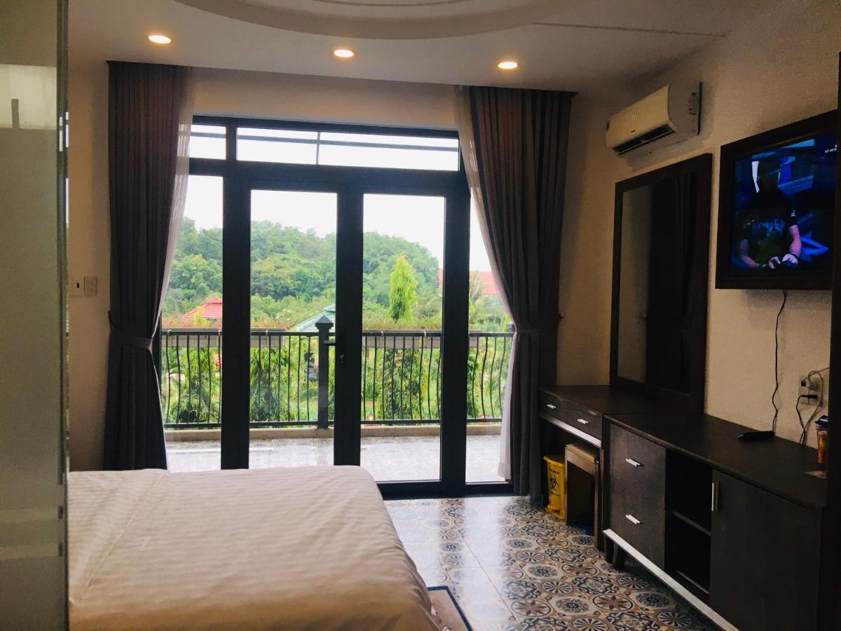 Khu Nghi Duong Huong Sen - Binh My, Cu Chi Hotel Ho Chi Minh City Bagian luar foto