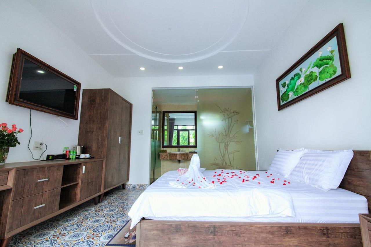 Khu Nghi Duong Huong Sen - Binh My, Cu Chi Hotel Ho Chi Minh City Bagian luar foto